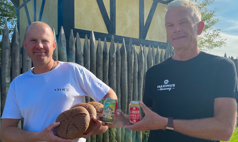 Limes bier en brood van bakker vroeg en brouwer maximus